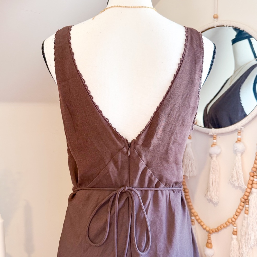Wild Fable Chocolate Brown Lace Slip V-Neck Sleeveless Midi Dress - Picture 5 of 7
